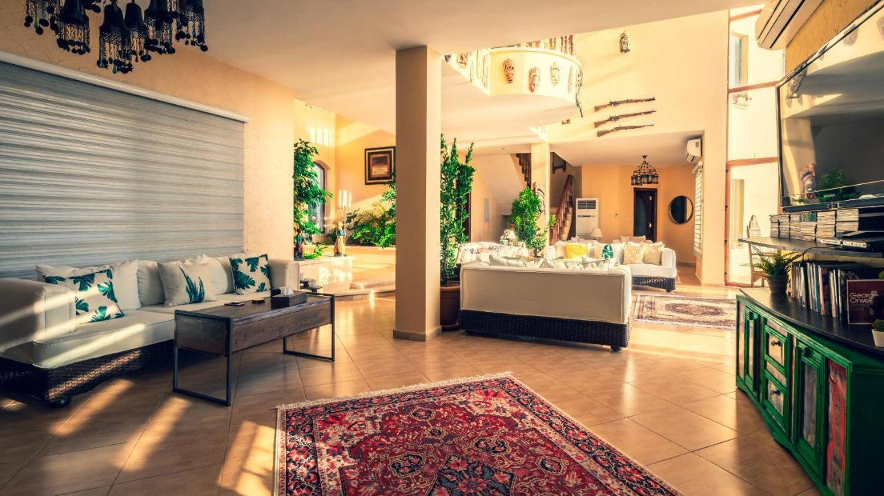 The Precious Guesthouse Sweimeh Экстерьер фото