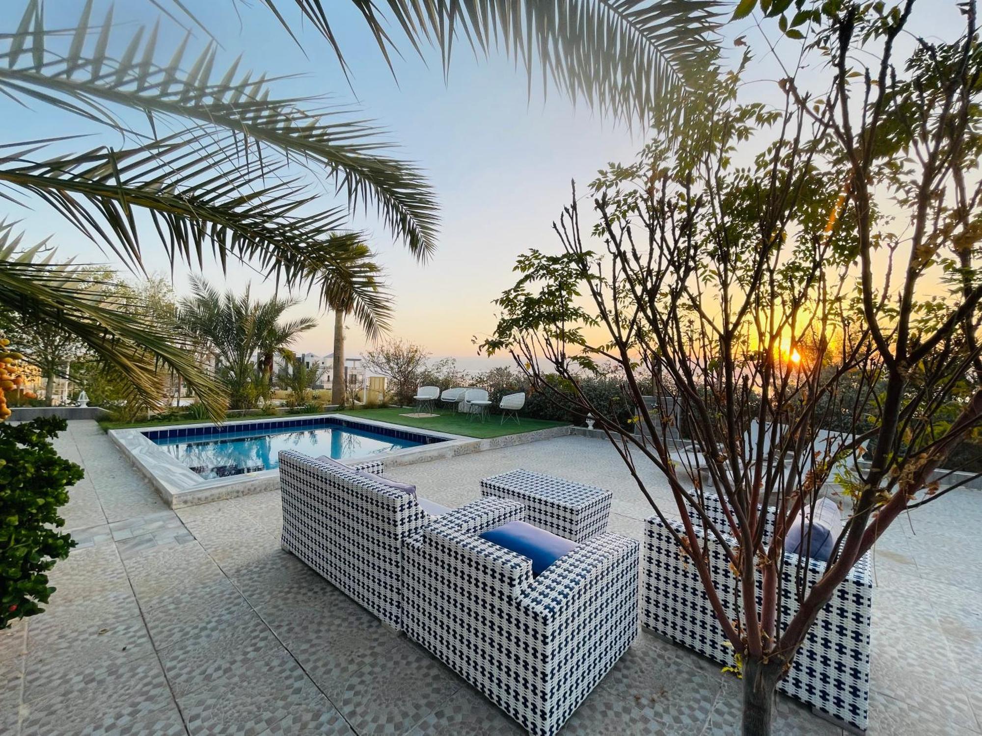 The Precious Guesthouse Sweimeh Экстерьер фото